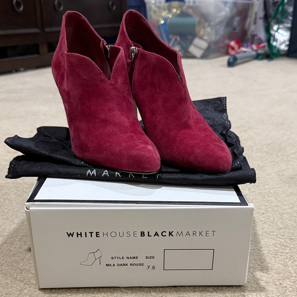 White House Black Market Mila Dark Rouge Suede Ankle Boots size 7.5M